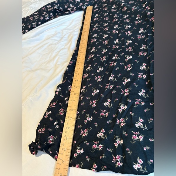 American Eagle NWT strapless black floral jumpsuit wide leg size small - Picture 7 of 13